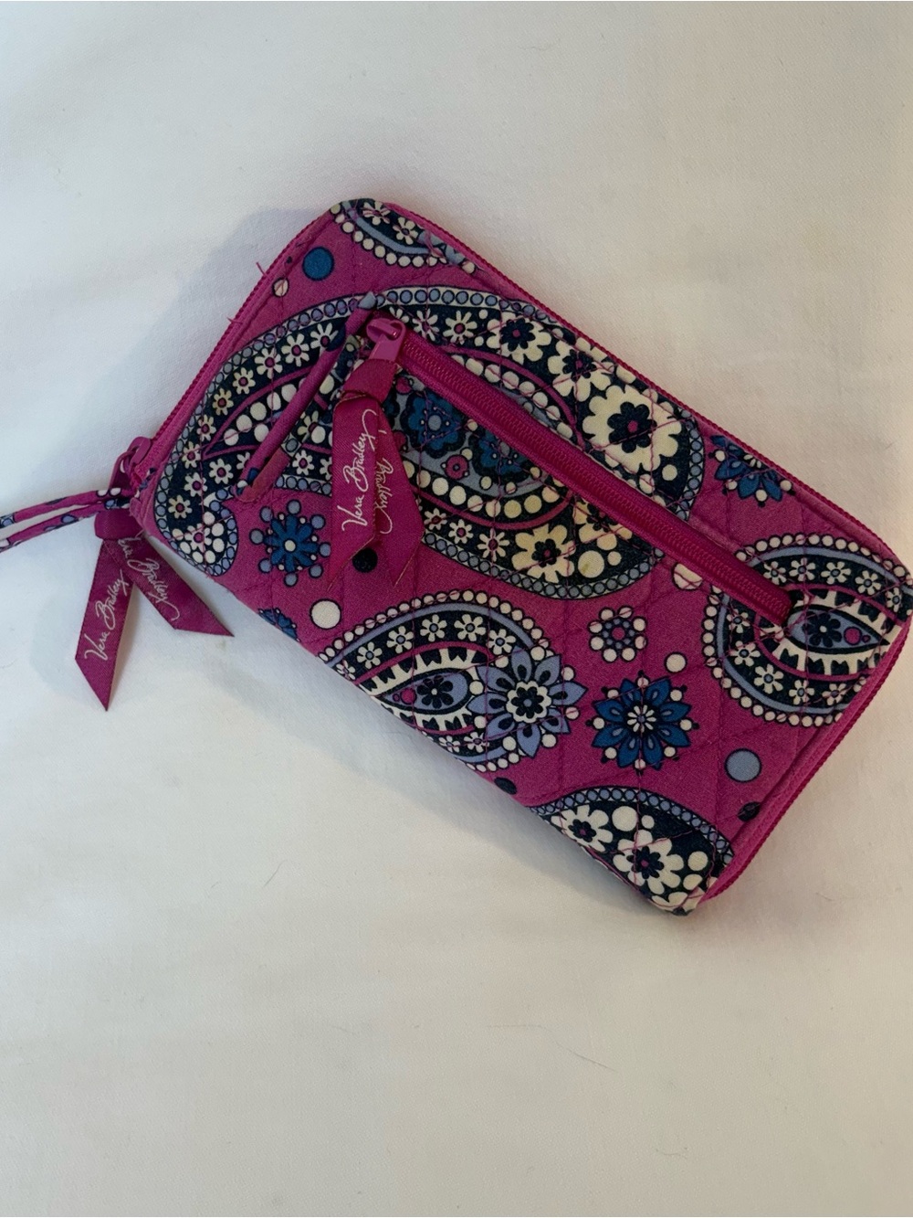 Vera Bradley “Boysenberry “ Zip Around Wallet Wristlet Retired Paisley